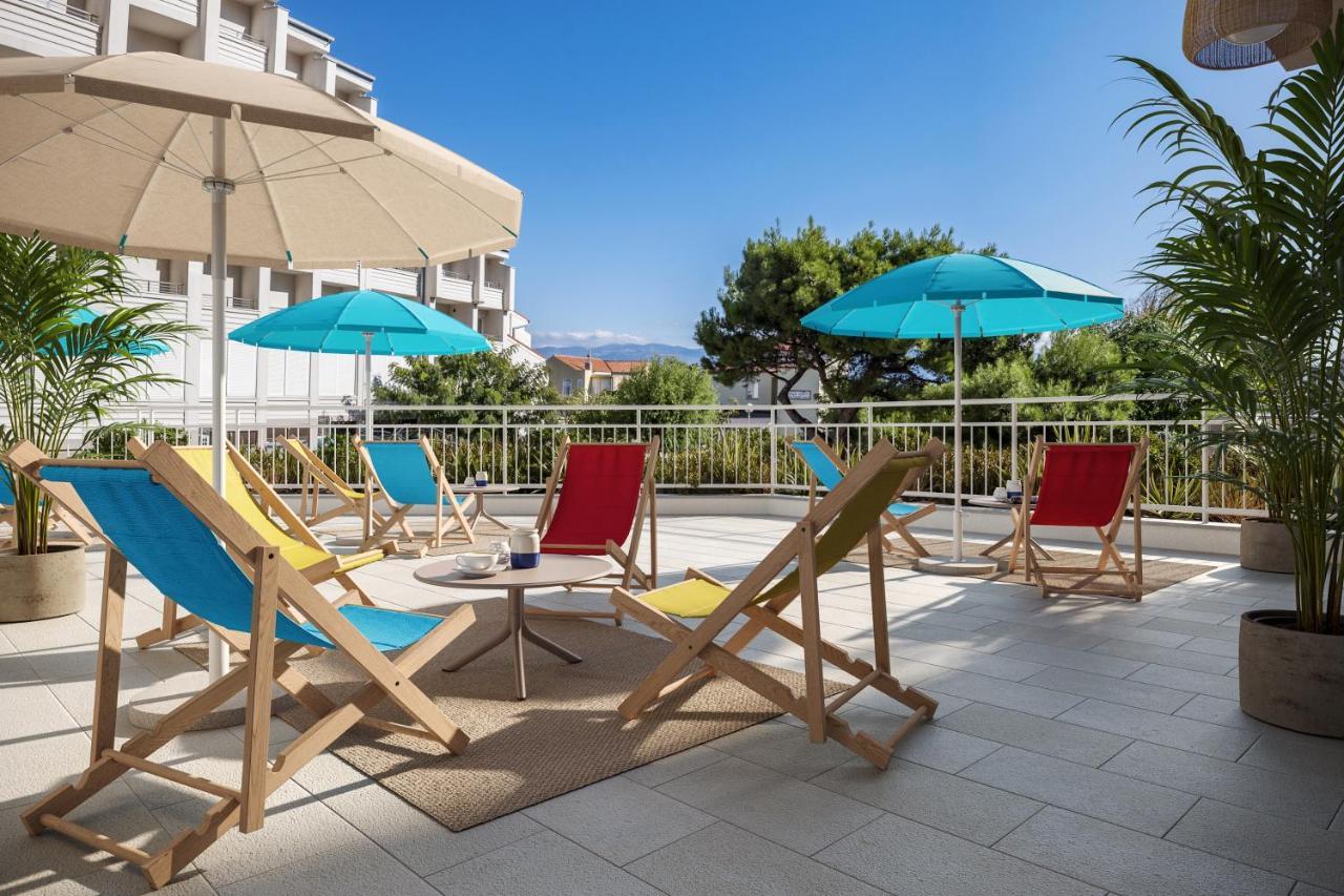 Sunny Baska Hotel By Valamar, Ex Corinthia Ngoại thất bức ảnh