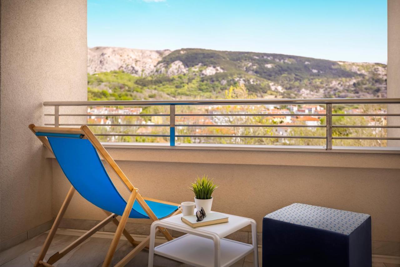 Sunny Baska Hotel By Valamar, Ex Corinthia Ngoại thất bức ảnh